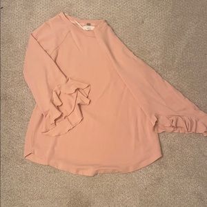 the cutest blush colored long sleeve top!